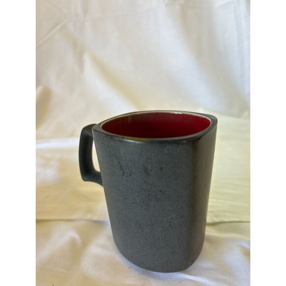 Gray & Red Ceramic Mug 12 Oz Modern Coffee Cup - Picture 1 of 2